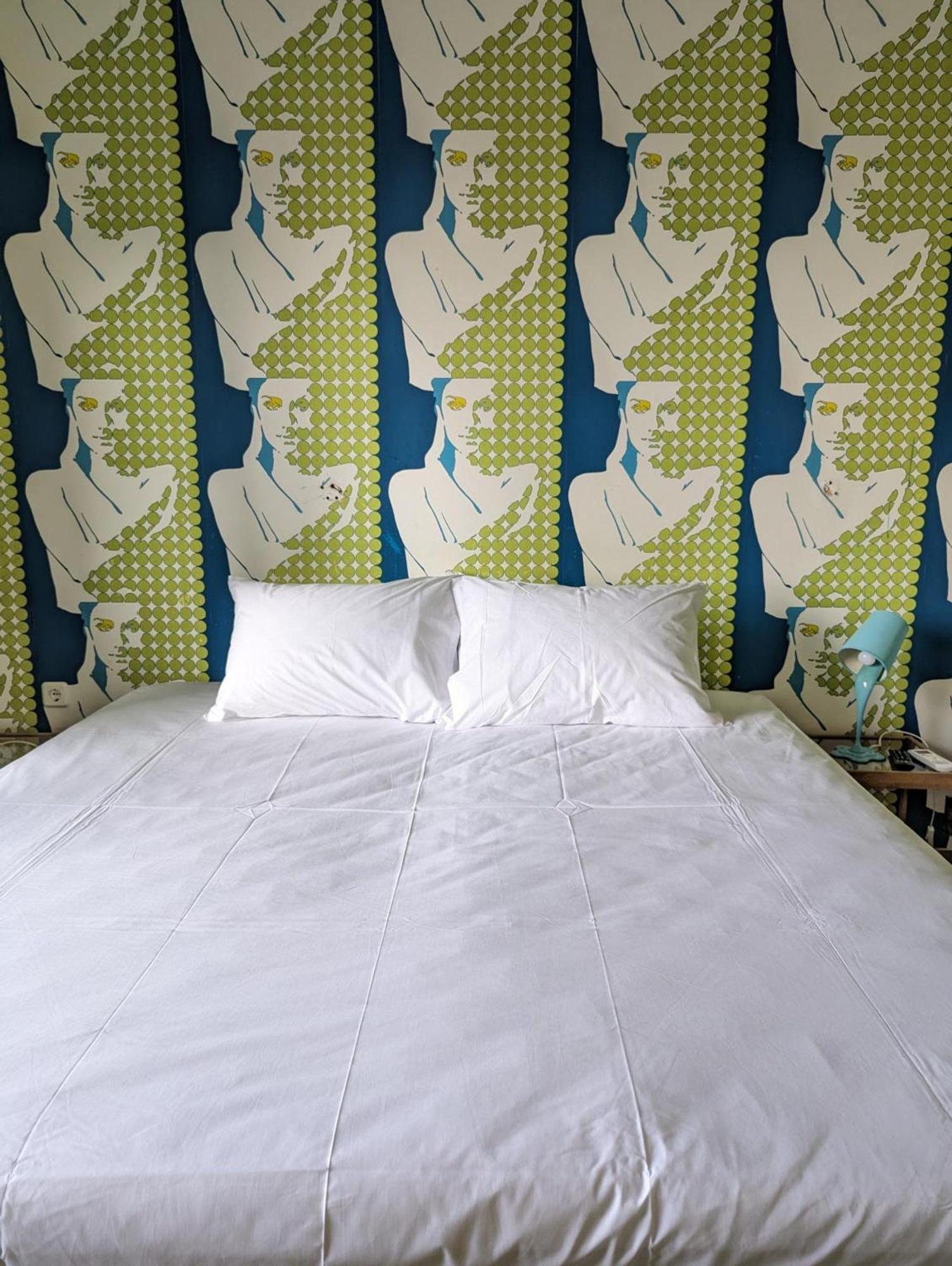 Okeania Seafront Rooms In Kaména Voúrla Eksteriør bilde